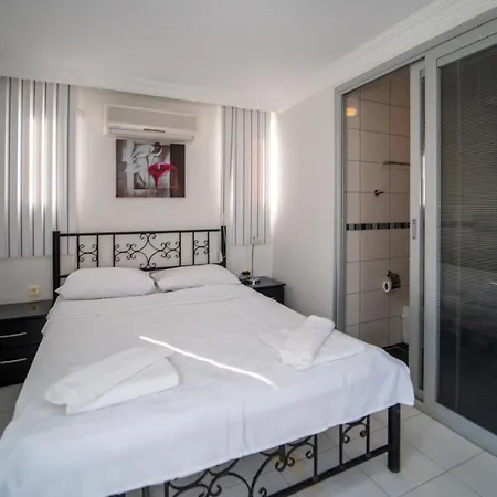 Ovacik Aqua, 4 Yatak Odali, 10 Kisilik Tripleks Muestakil Villa , Ortak Havuzlu Villa