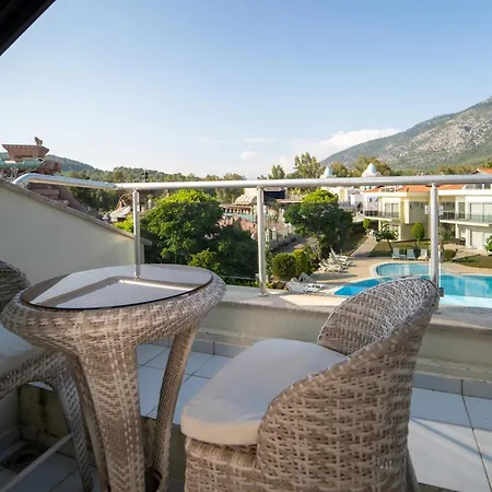 Ovacik Aqua, 4 Yatak Odali, 10 Kisilik Tripleks Muestakil Villa , Ortak Havuzlu * Fethiye