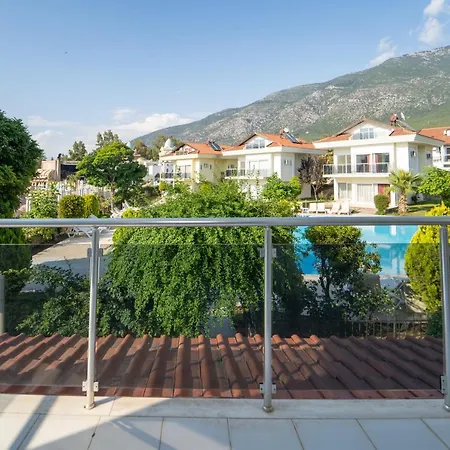 Ovacik Aqua, 4 Yatak Odali, 10 Kisilik Tripleks Muestakil Villa , Ortak Havuzlu Villa